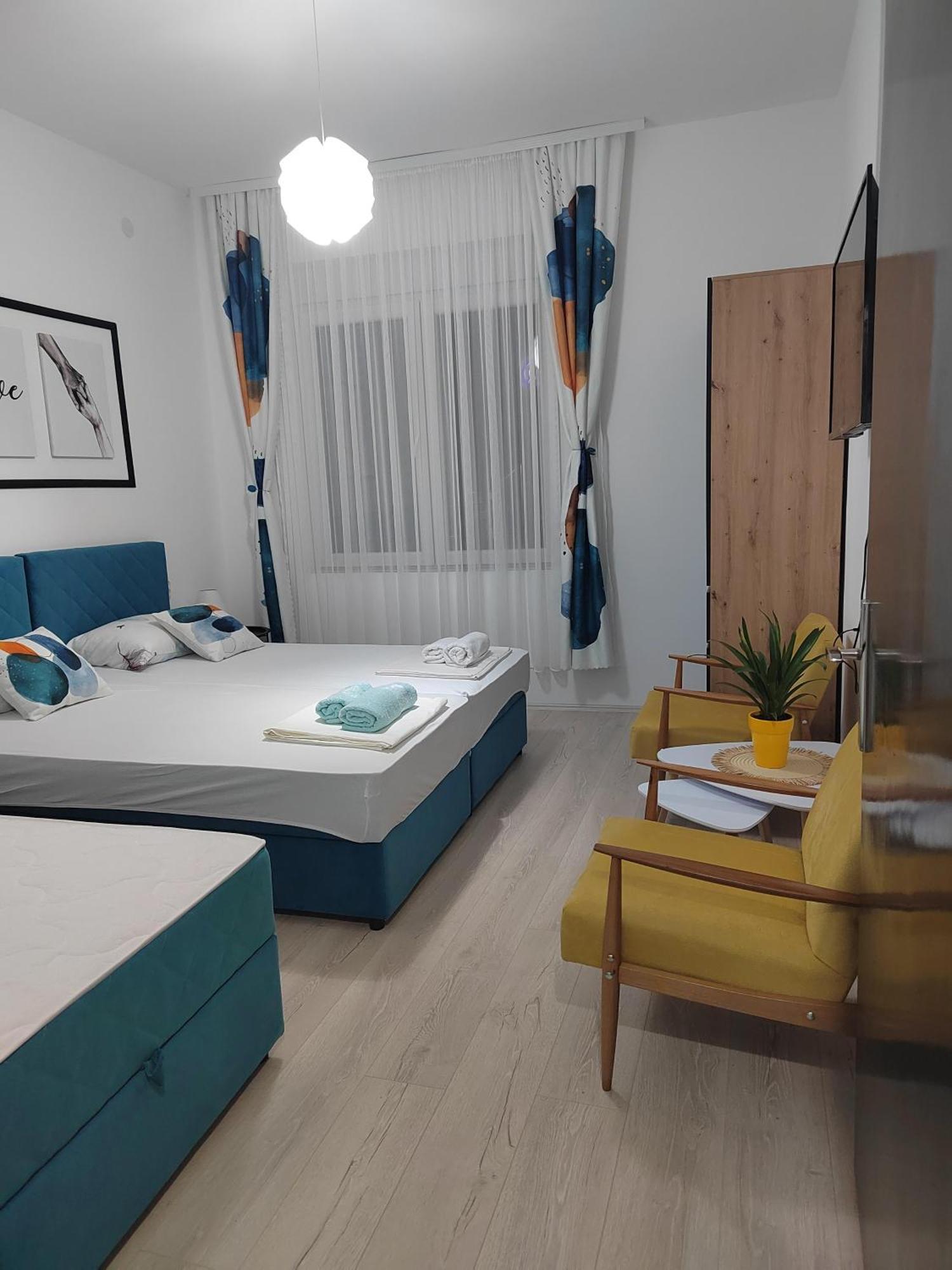 Jes Apartments Leskovac  Bagian luar foto